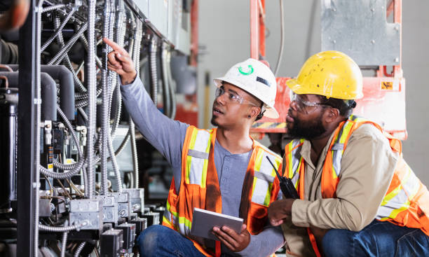 Best Electrical Installation Contractor  in Inverness, IL